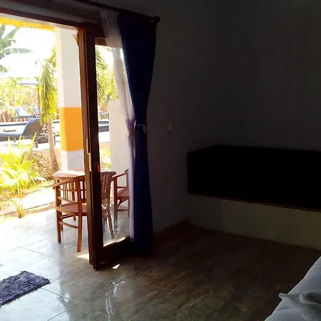 Naradas Mushroom Beach Lembongan Extérieur photo